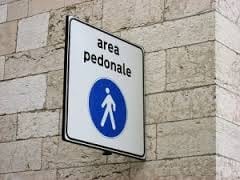 Mobilitazione dei cittadini per l’isola pedonale