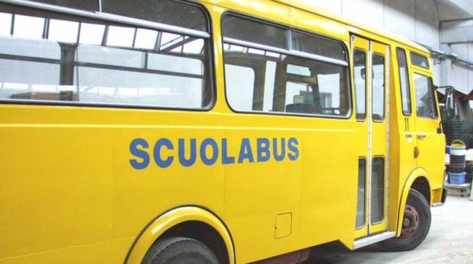 Castellammare del Golfo-Scuole, finanziamenti e nuovo scuolabus dal Comune