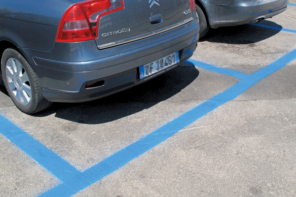 Alcamo-Parcheggi a pagamento, bocciata l'esternalizzazione