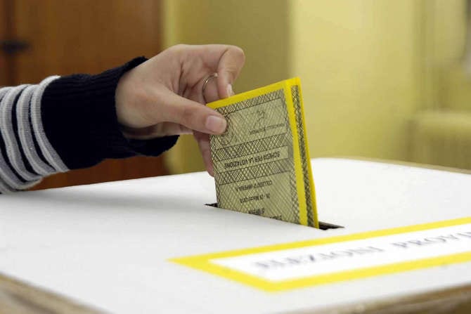 Alcamo-I centri di potere della politica disintegrati dagli scandali