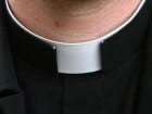 Marsala-Sacerdote indagato dà le dimissioni