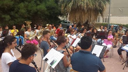 Alcamo. Liceo “Allmajer” Cento giovani in concerto all’Annunziata
