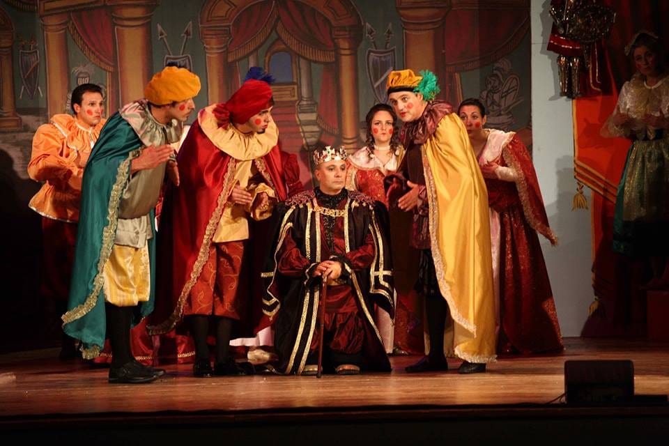 Alcamo-Al Piccolo teatro prove per commedia musicale