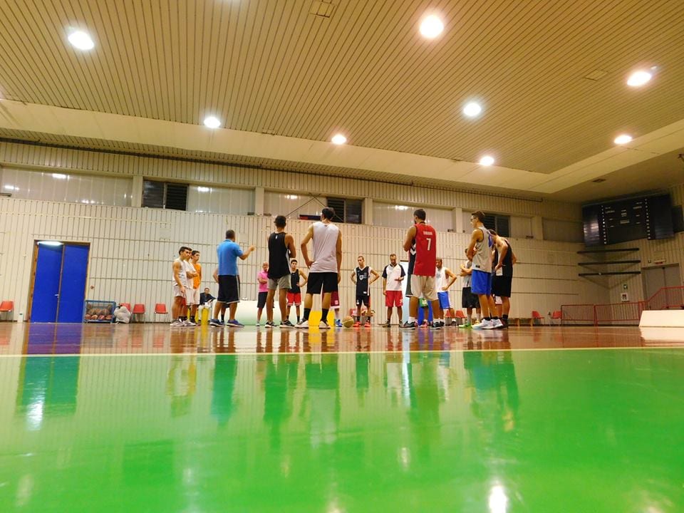 Pallacanestro-Grande attesa per la “partitissima” Lipari Consulting-Torrenovese