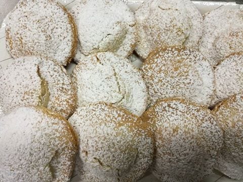 Castellammare del Golfo-Esordio boom per il dolce locale inedito "Li cappiddazzi"