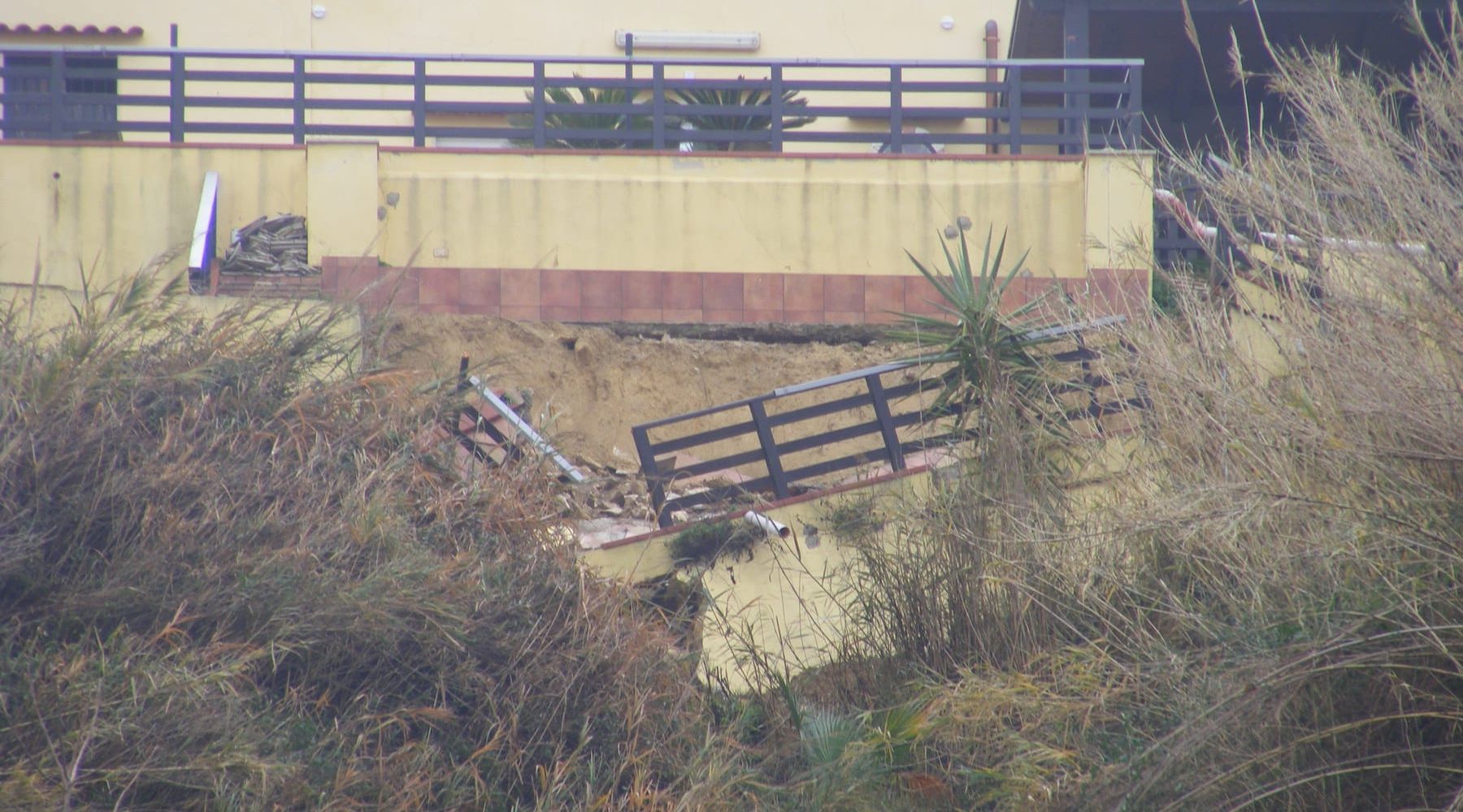 Alcamo Marina, nuovo smottamento nella collina franata nel 2009