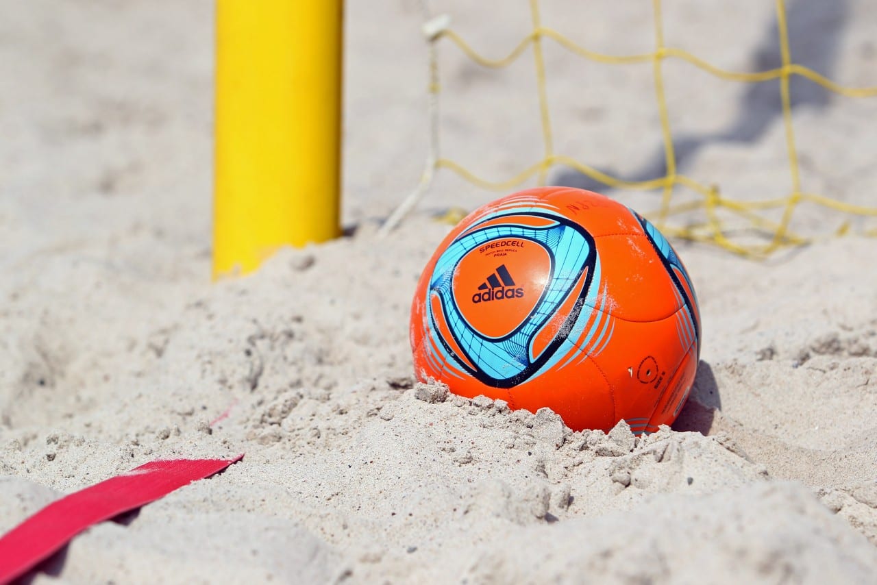 Castellammare del Golfo-In estate due mesi di beach soccer ad altissimo livello
