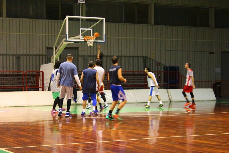 Pallacanestro-Play off, oggi Lipari Consulting Alcamo a Ragusa per gara 2 di semifinale