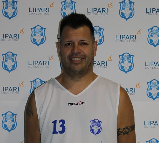 Pallacanestro-Lipari Consulting Alcamo vince con fatica, finalissima centrata