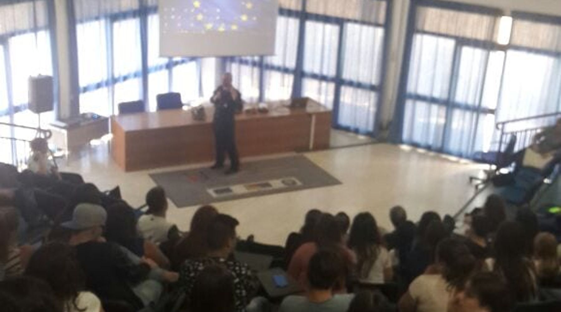 Castellammare del Golfo-Caschi con i proventi delle multe, l’iniziativa della Polizia municipale