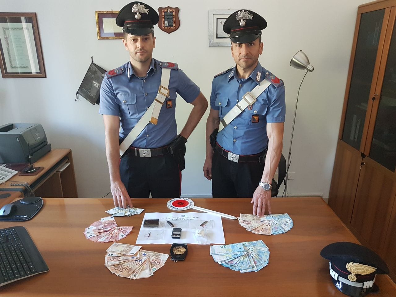 C/mare del Golfo-Lotta allo spaccio, due arresti dei carabinieri