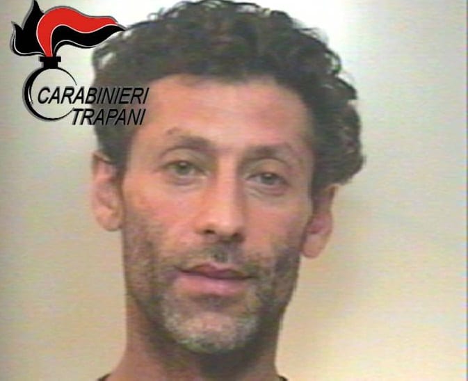 Alcamo-Ai domiciliari continua a spacciare, torna in carcere fruttivendolo