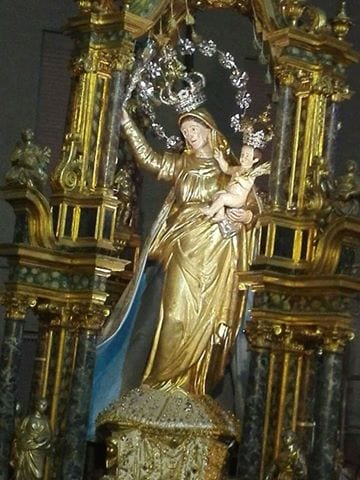 Castellammare del Golfo-Raccolta per il “cappello” della patrona, lavori a pieno regime