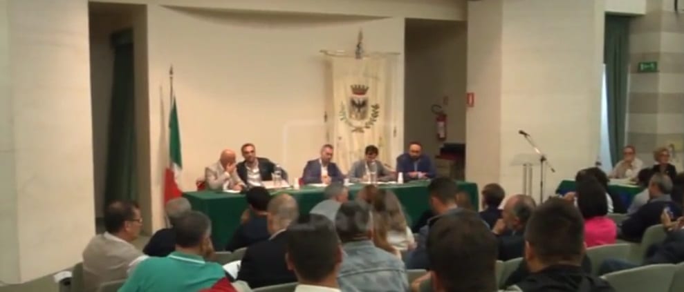 Alcamo-Emergenza idrica, consiglio comunale aperto: presenti pochi intimi