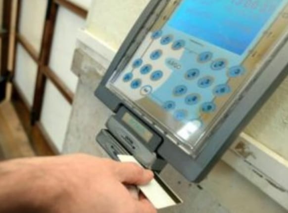 Alcamo: pausa-caffè e telefonini al Comune, introdotte limitazioni ai dipendenti