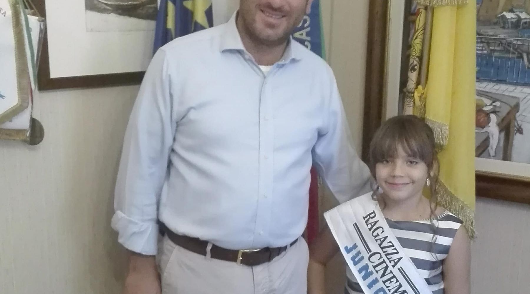 Castellammare del Golfo-A 8 anni già “ragazza cinema”, il sogno della piccola Nicole