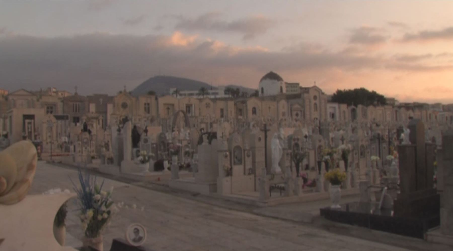 Alcamo - Mancanza di loculi, soluzione ad una svolta
