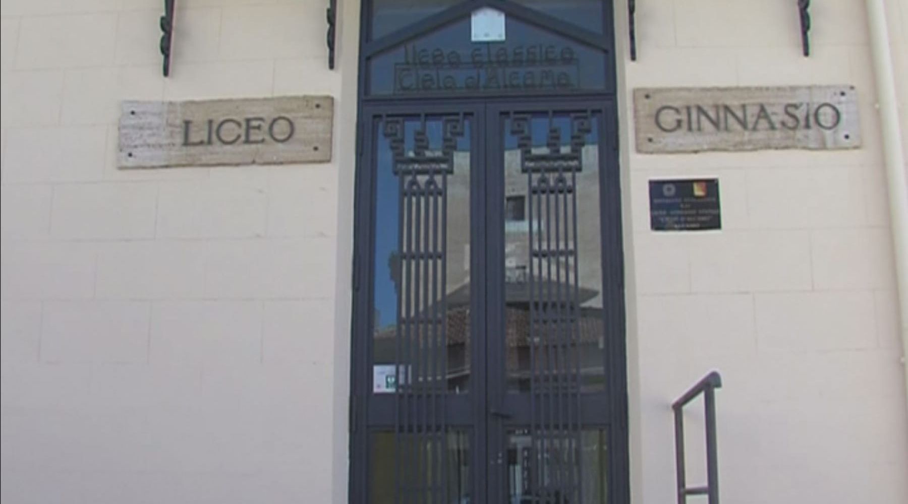 Alcamo - Liceo Classico, al via il concorso "Cielo d'Alcamo"