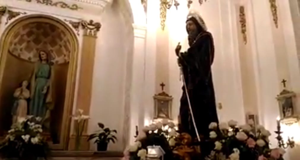 Alcamo-Processione sotto la pioggia: San Francesco di Paola “abbandonato”