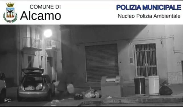 Alcamo, telecamere mobili senza pietà: multe a raffica in un mese e mezzo