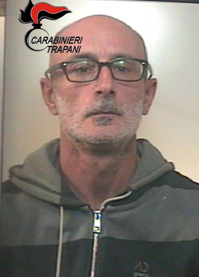 Alcamo, tenta di far esplodere in aria la casa della madre: arrestato
