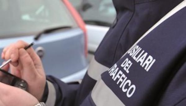 Alcamo, controllo strisce blu: arrivano altri 4 ausiliari del traffico