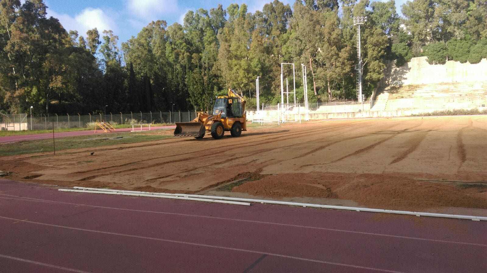 Alcamo-Lavori allo stadio "Catella", interventi su bagni e palestra