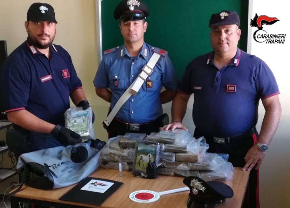 Pantelleria. Sequestrati dai carabinieri 24 Kg di cocaina.