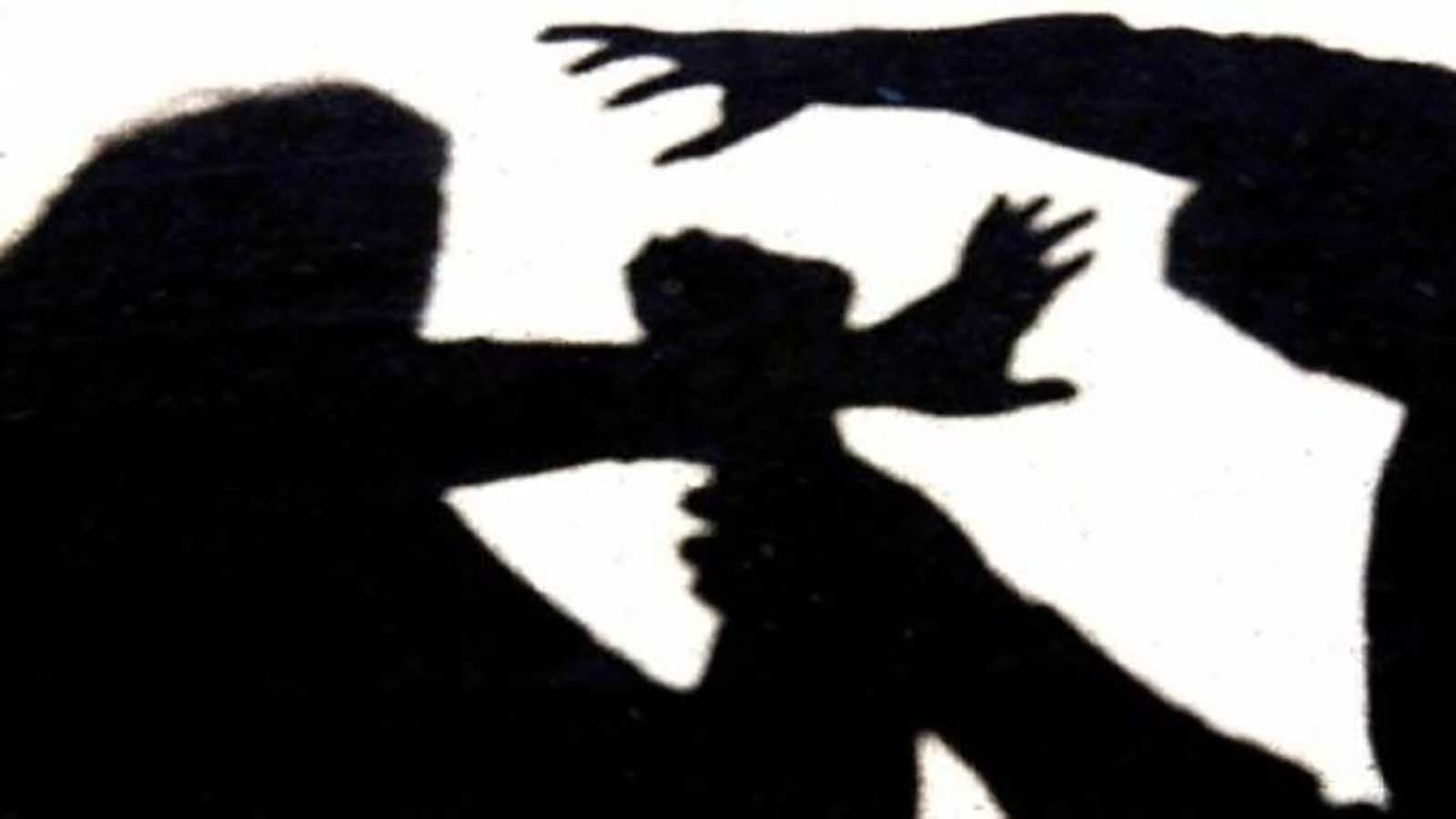 Castellammare del Golfo-Tecnico del Comune aggredito da operaio con un crick