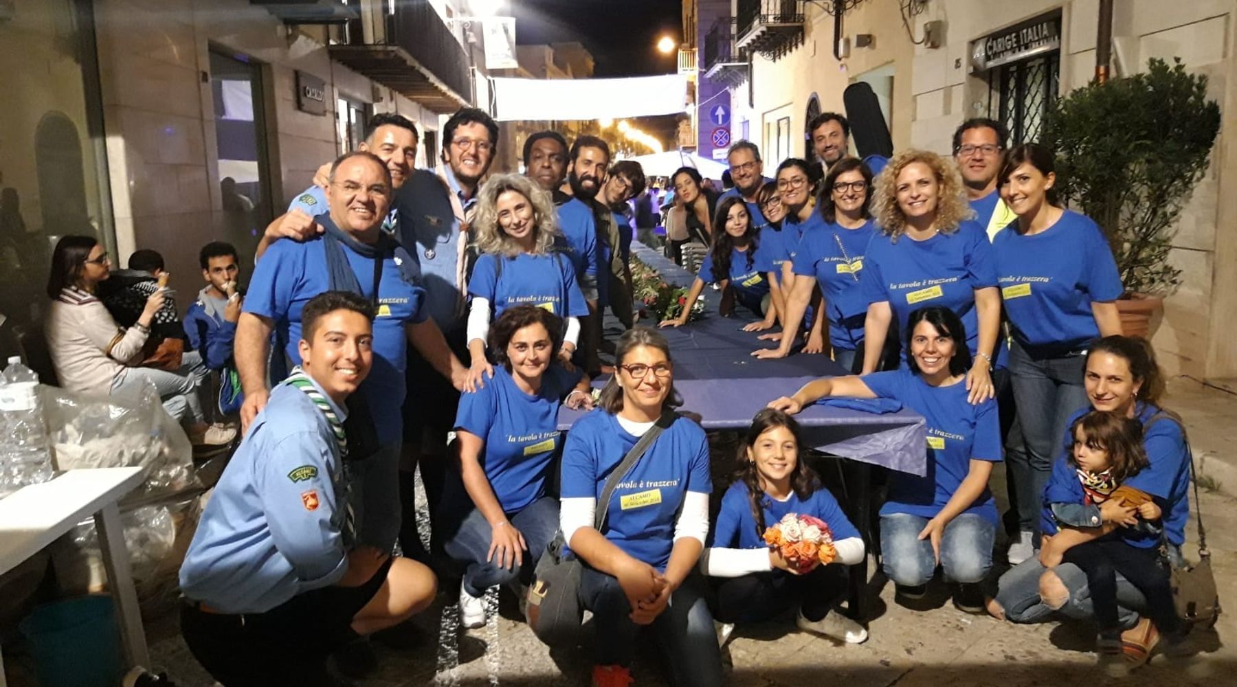 Alcamo, tavolata dell’integrazione in corso VI Aprile: più di mille partecipanti