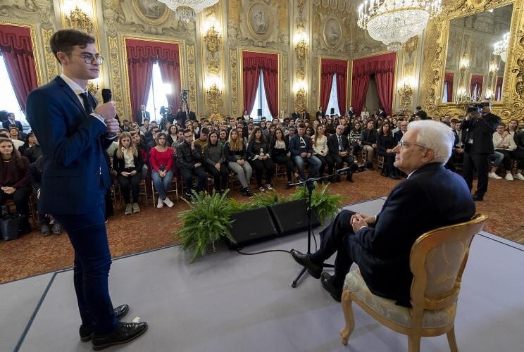Alcamo-Studenti del liceo "Ferro" a Roma ricevuti da Mattarella