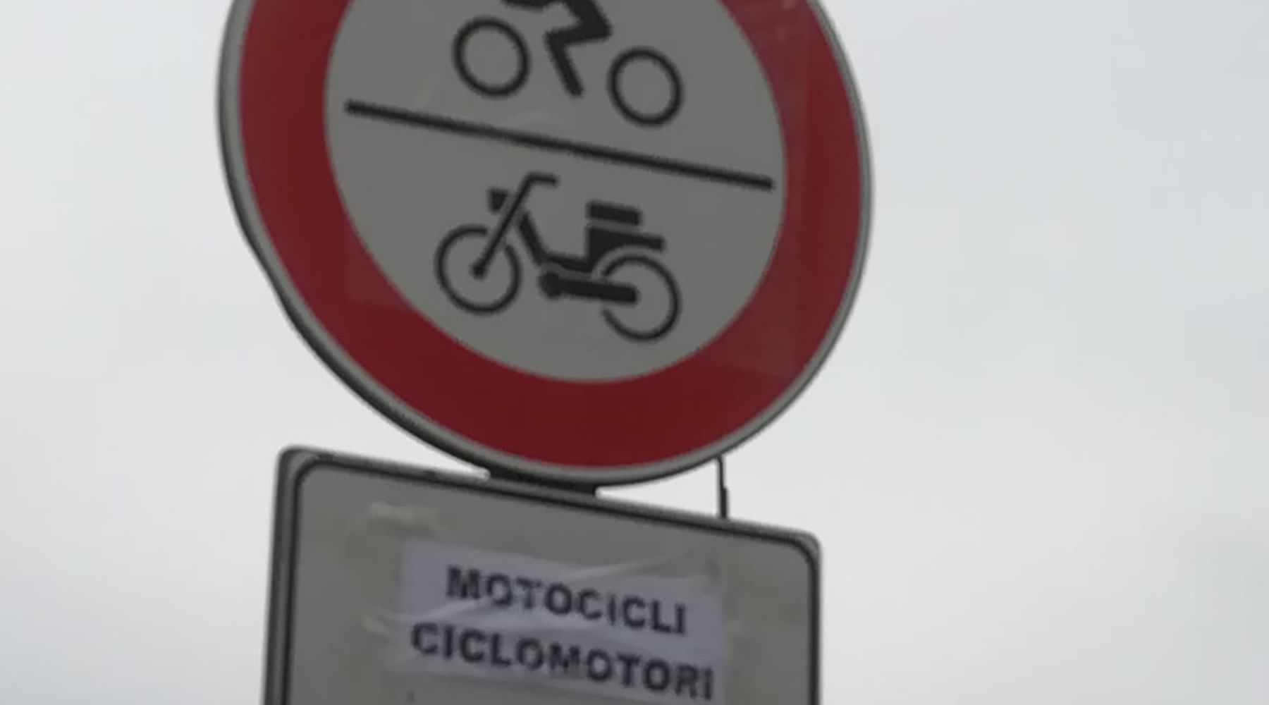 Alcamo, divieto ingresso motocicli al parcheggio sotterraneo di piazza Bagolino