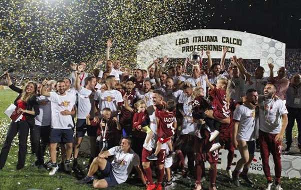 Calcio, Trapani in serie B. Arriva anche il facoltoso finanziere Heller