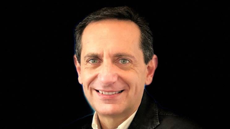 Alcamo, “chiudete internet”, libro di Cristian Rocca
