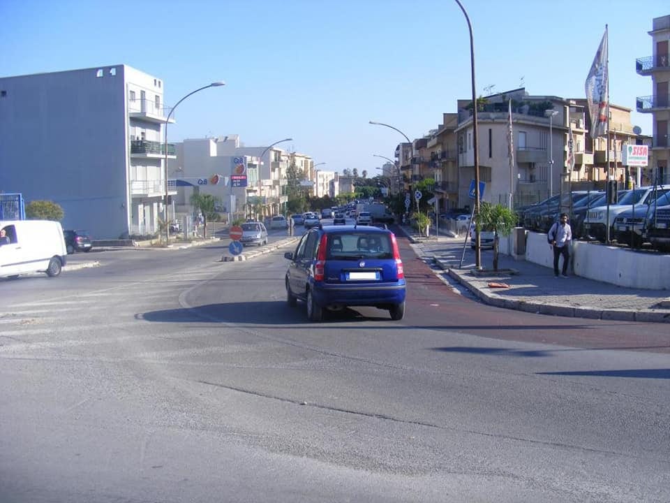 Alcamo, pista ciclabile fra polemiche e interrogazioni. Paventato rischio di incidenti