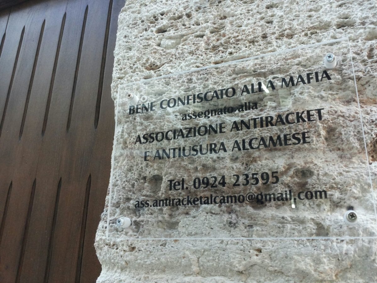 Antiracket, rimborso oneri fiscali, interviene associazione
