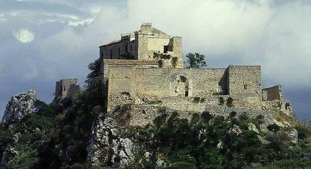 Alcamo, restauro del Castello di Calatubo -- chi si fa promotore?