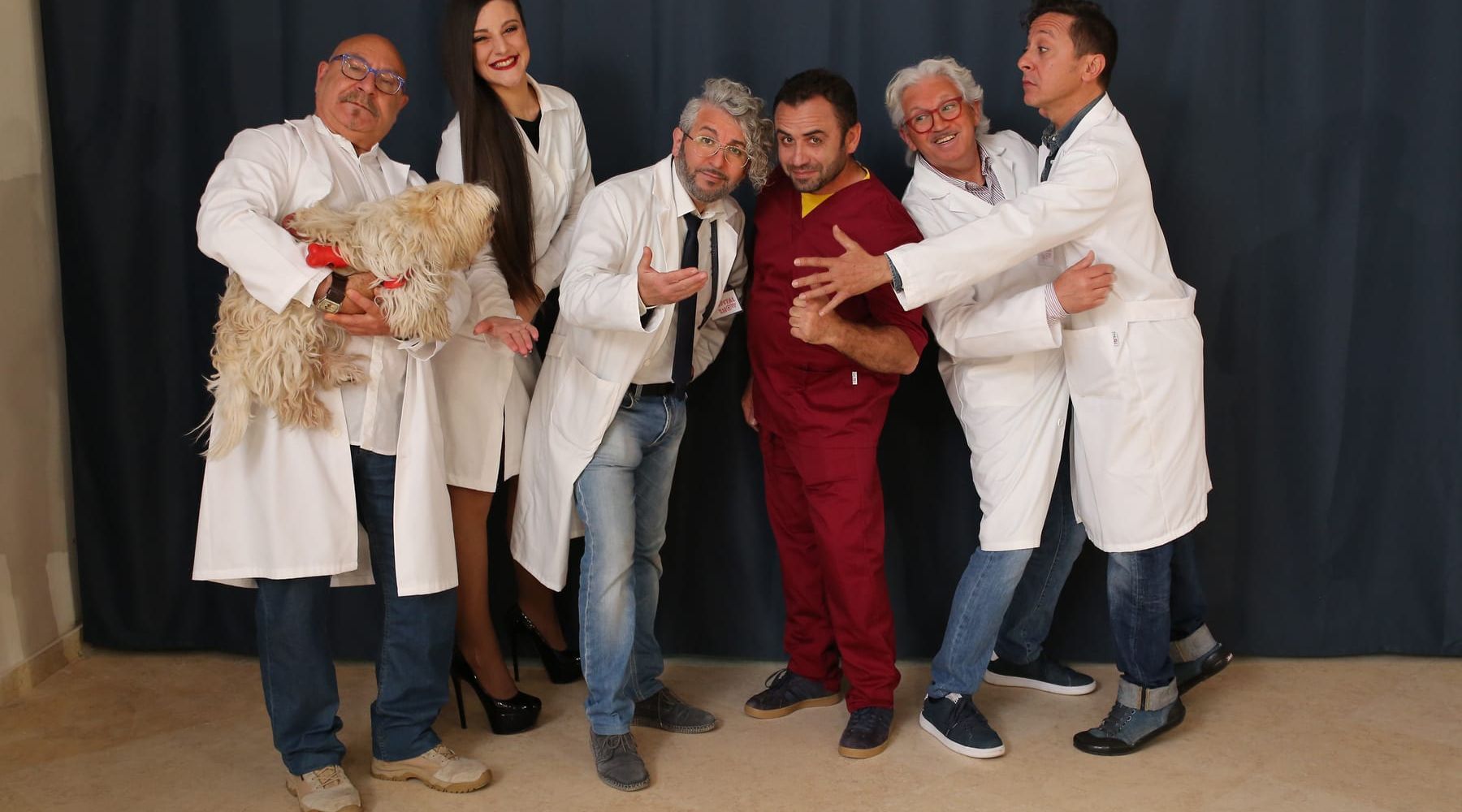 Hospital show, tributo brani internazionali. Primo posto exequo
