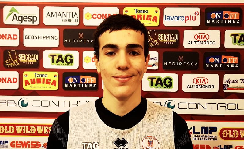 Storico nel basket, un alcamese vestirà la maglia dell'Italia. Longo convocato nella Under 16