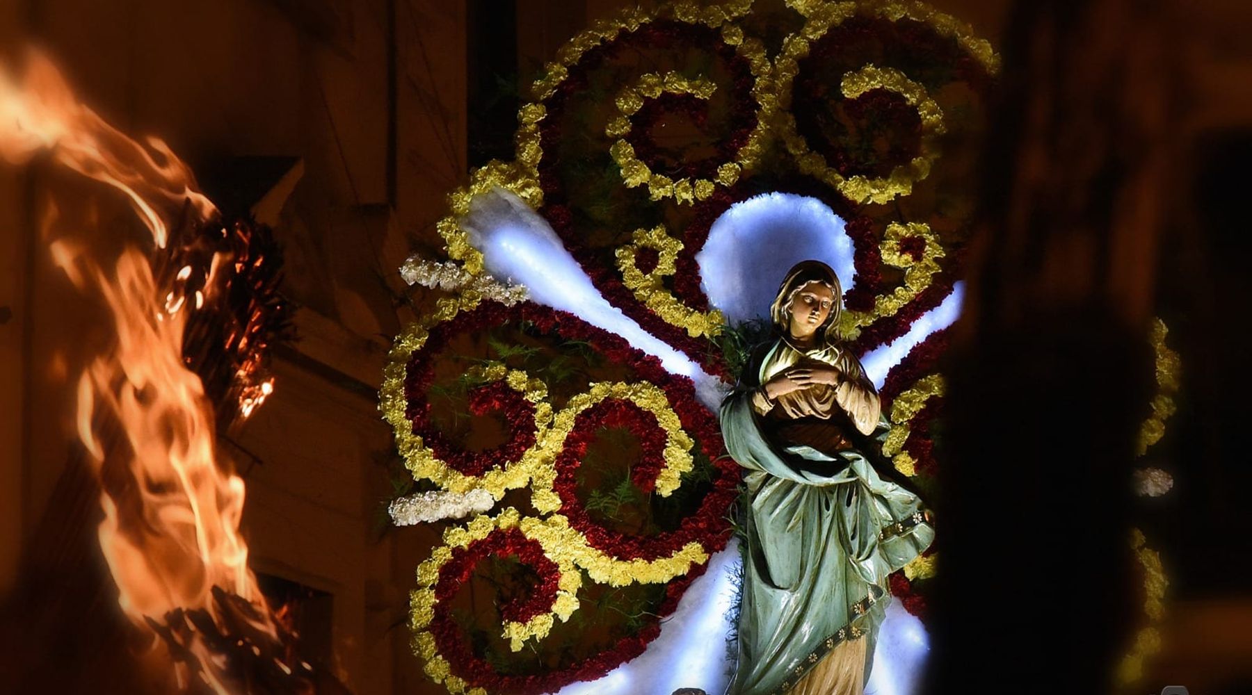 Calatafimi, antichissima festa notturna per la “Mmaculatedda”. Alle 4,30 processione con fiaccole