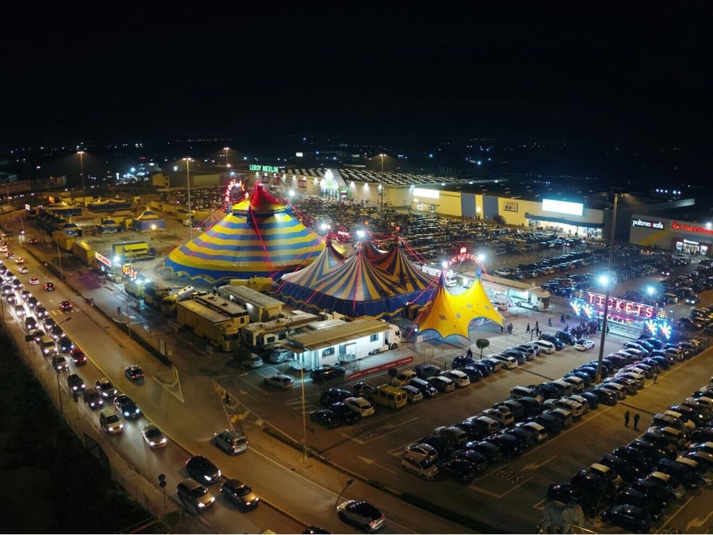 Spettacolo, circo dei record. Numeri unici