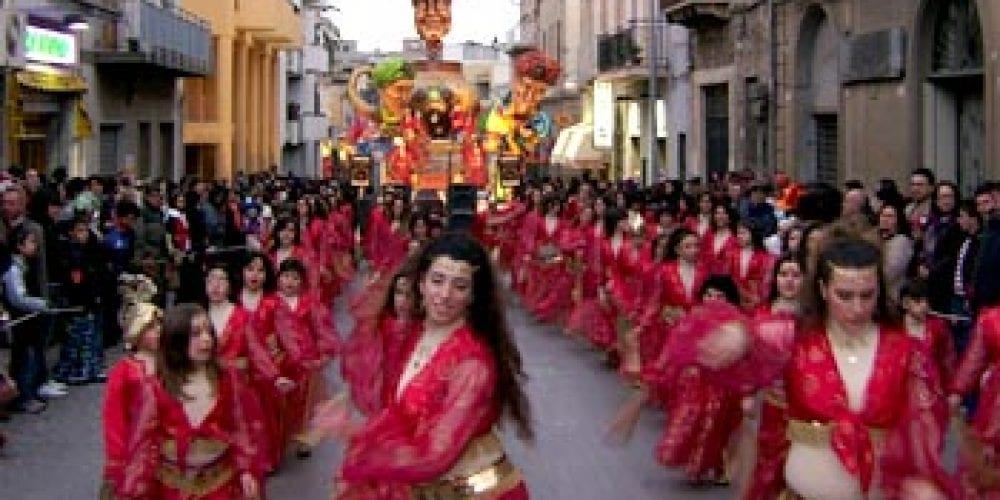 Valderice, un carnevale lungo 9 giorni, cenni storici della tradizione
