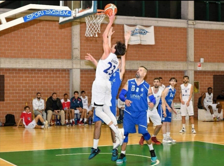 Sport, Alcamo e Castellammare ko. Libertas lotta ma perde