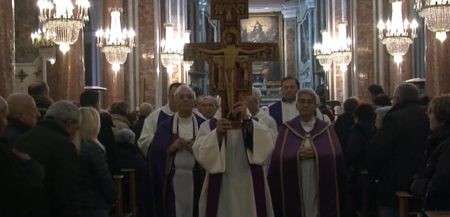 Alcamo. Emergenza siccità Una processione per invocare la pioggia