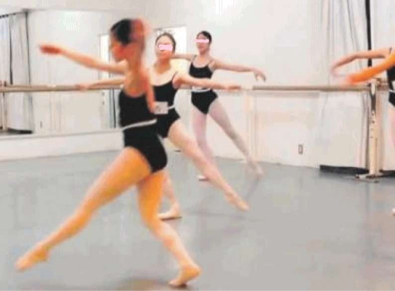 Avances dall'insegnante di danza all'allieva. A Mazara arresto per pedofilia