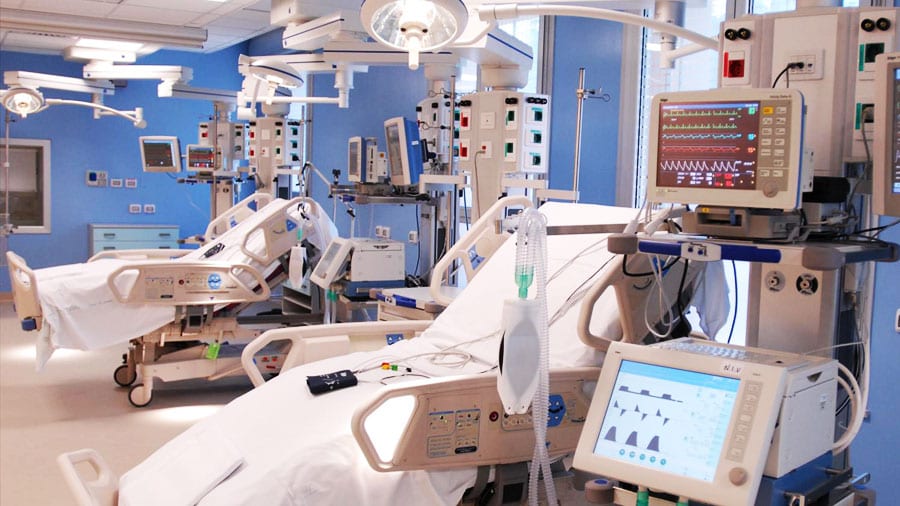 Ospedale di Partinico, trasferimenti avviati. Protestano alcuni consiglieri comunali