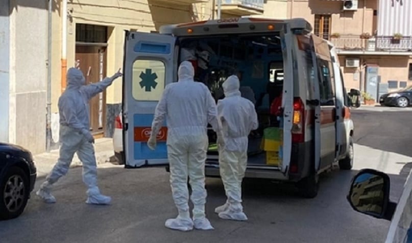 Covid-19, Alcamo sale a 12. Positivo anche il fratello della ventunenne. Stop prelievi a "quarantenati"