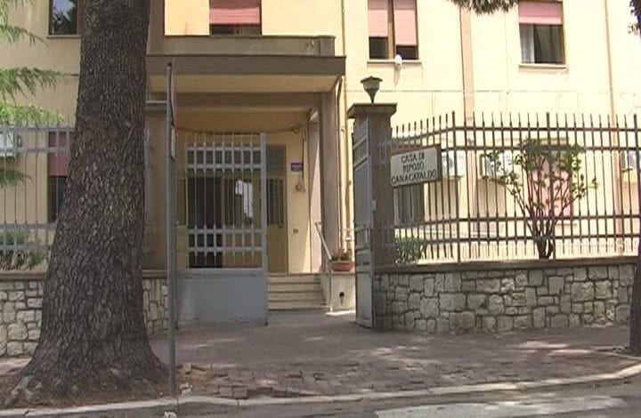Trasferimento anziani, muore vecchietta. Maniaci denuncia l'amministrazione di Partinico