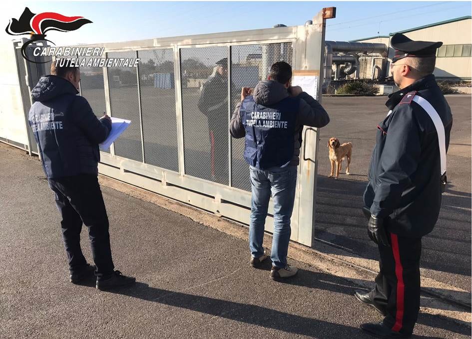 Operazione "Fuoco nell'ombra", combustione illecita rifiuti. Padre e figlio arrestati
