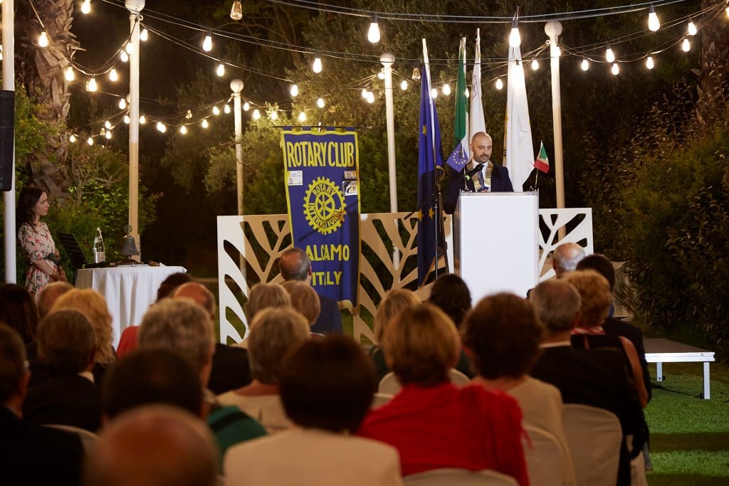 Alcamo. Il Rotary club festeggia 45 anni